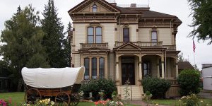 meeker-mansion-carriage-1400-7001-1-2